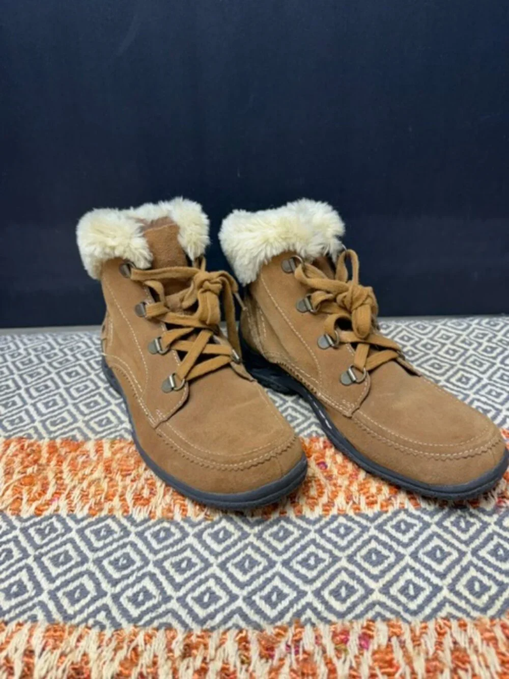 Bass Lone Wolf Boots Woman's Size 6.5